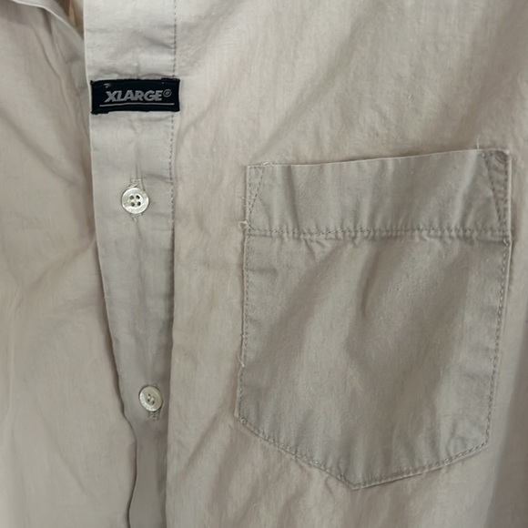 X-LARGE size L button down khaki - Picture 3 of 4